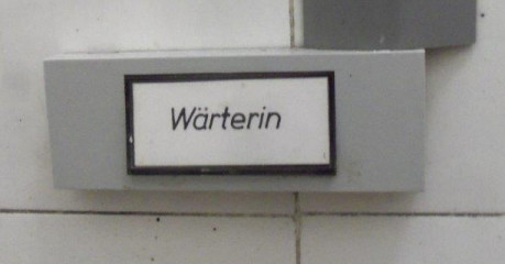 Ruftaste für Wärterin