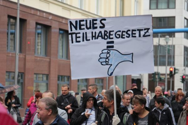 Gehörlose gegen neuesTeilhabegesetz