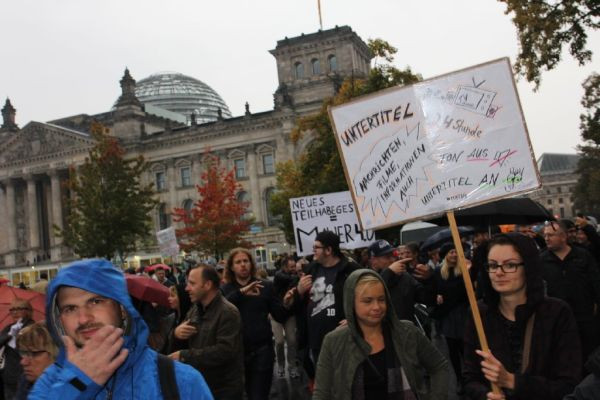 Gehörlose am Reichstag